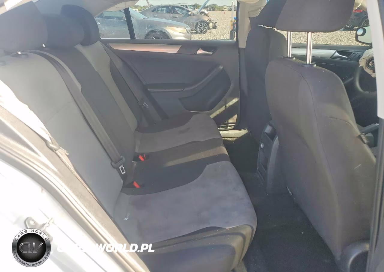 2017 Volkswagen Jetta S VIN:3VW2B7AJ5HM412200 - 10