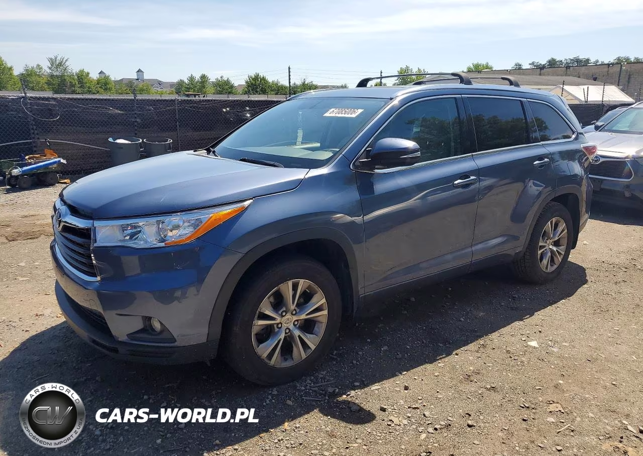 2015 Toyota Highlander Xle VIN:5TDJKRFH2FS214655 - 1