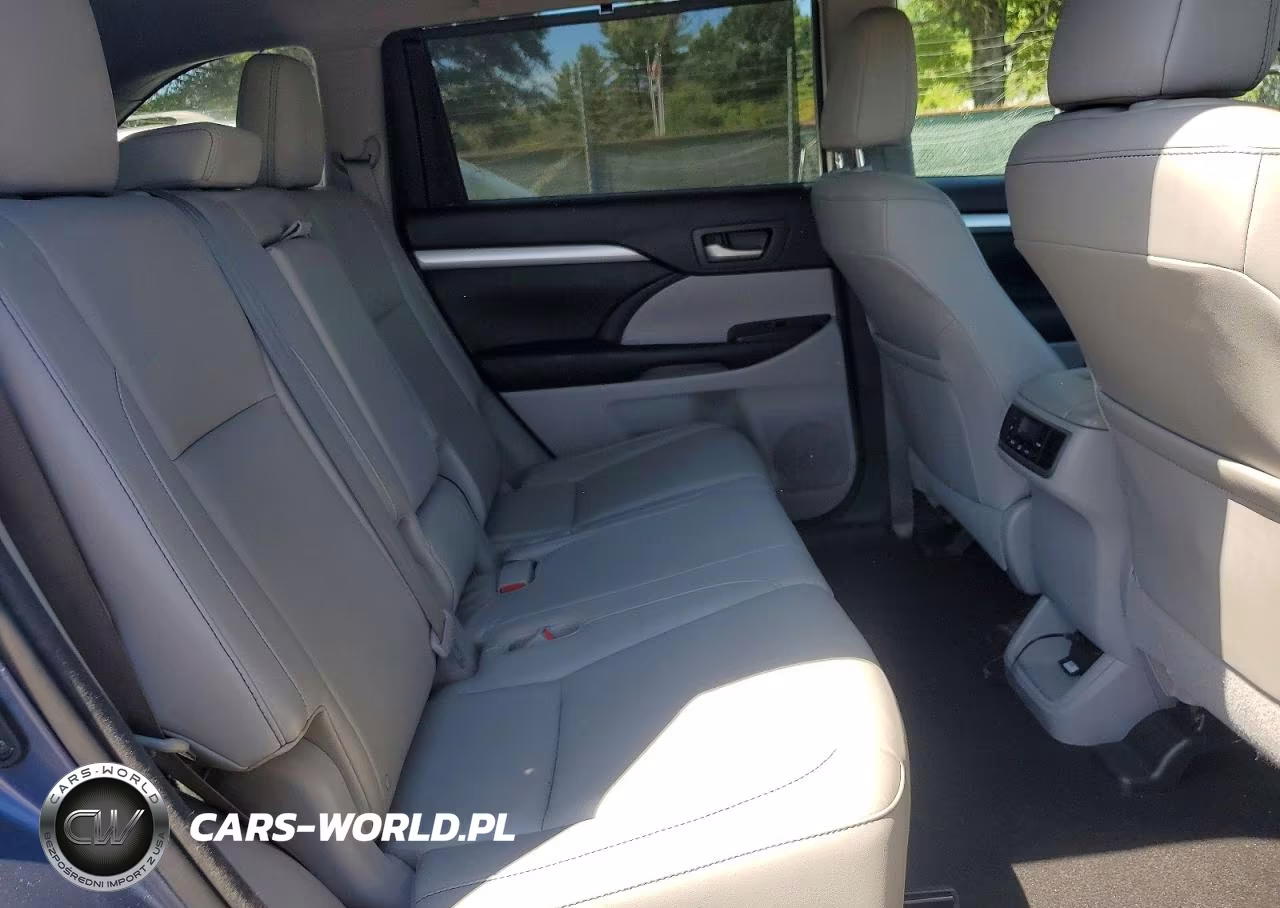 2015 Toyota Highlander Xle VIN:5TDJKRFH2FS214655 - 11