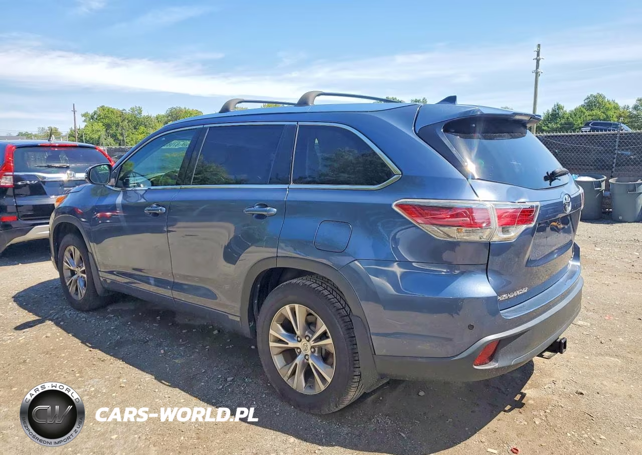 2015 Toyota Highlander Xle VIN:5TDJKRFH2FS214655 - 2