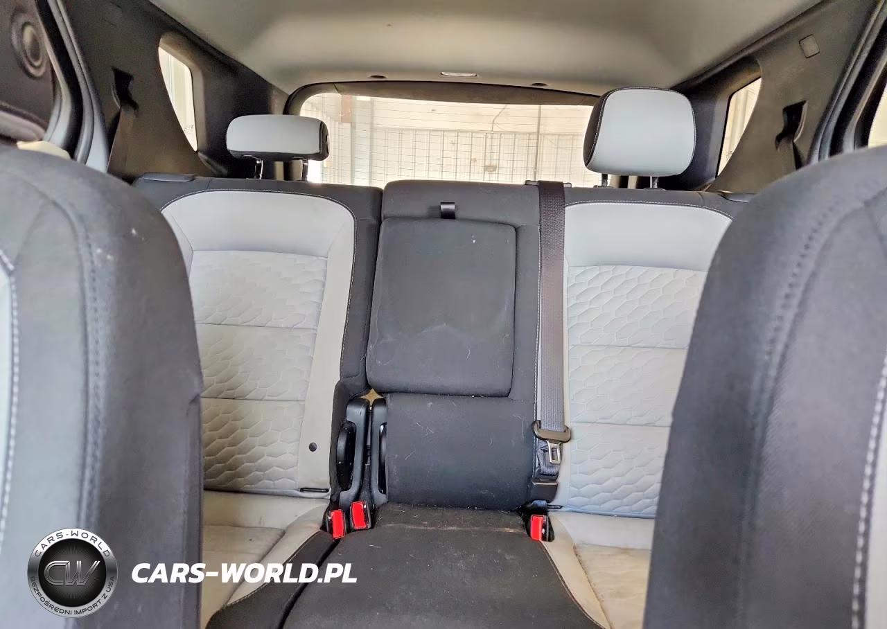 2018 Chevrolet Equinox Ls VIN:2GNAXHEV3J6290284 - 10