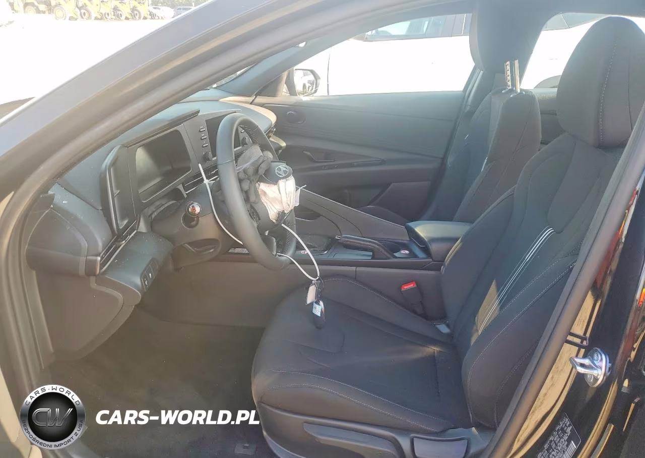 2026 Hyundai Elantra Sel Sport VIN:KMHLM4DG4TU278988 - 7
