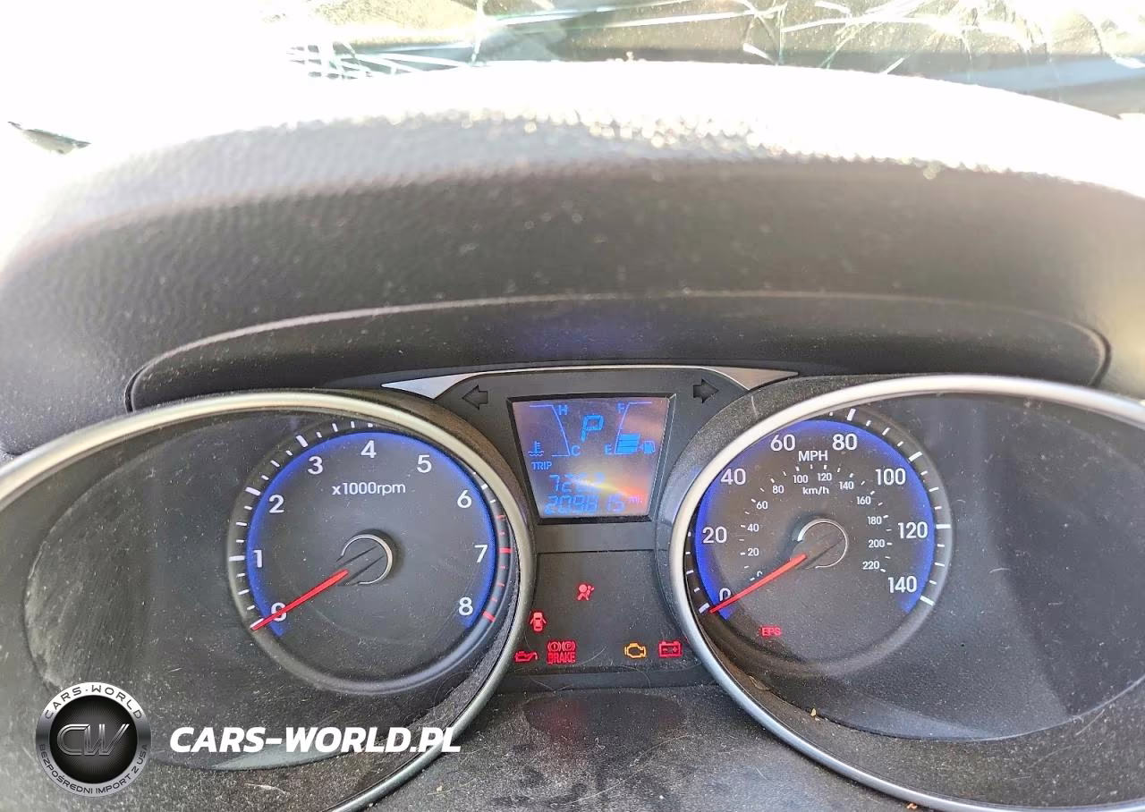 2011 Hyundai Tucson Limited VIN:KM8JU3AC9BU296906 - 9