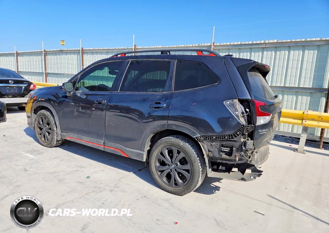 2019 Subaru Forester Sport VIN:JF2SKAPC1KH589820 - 2