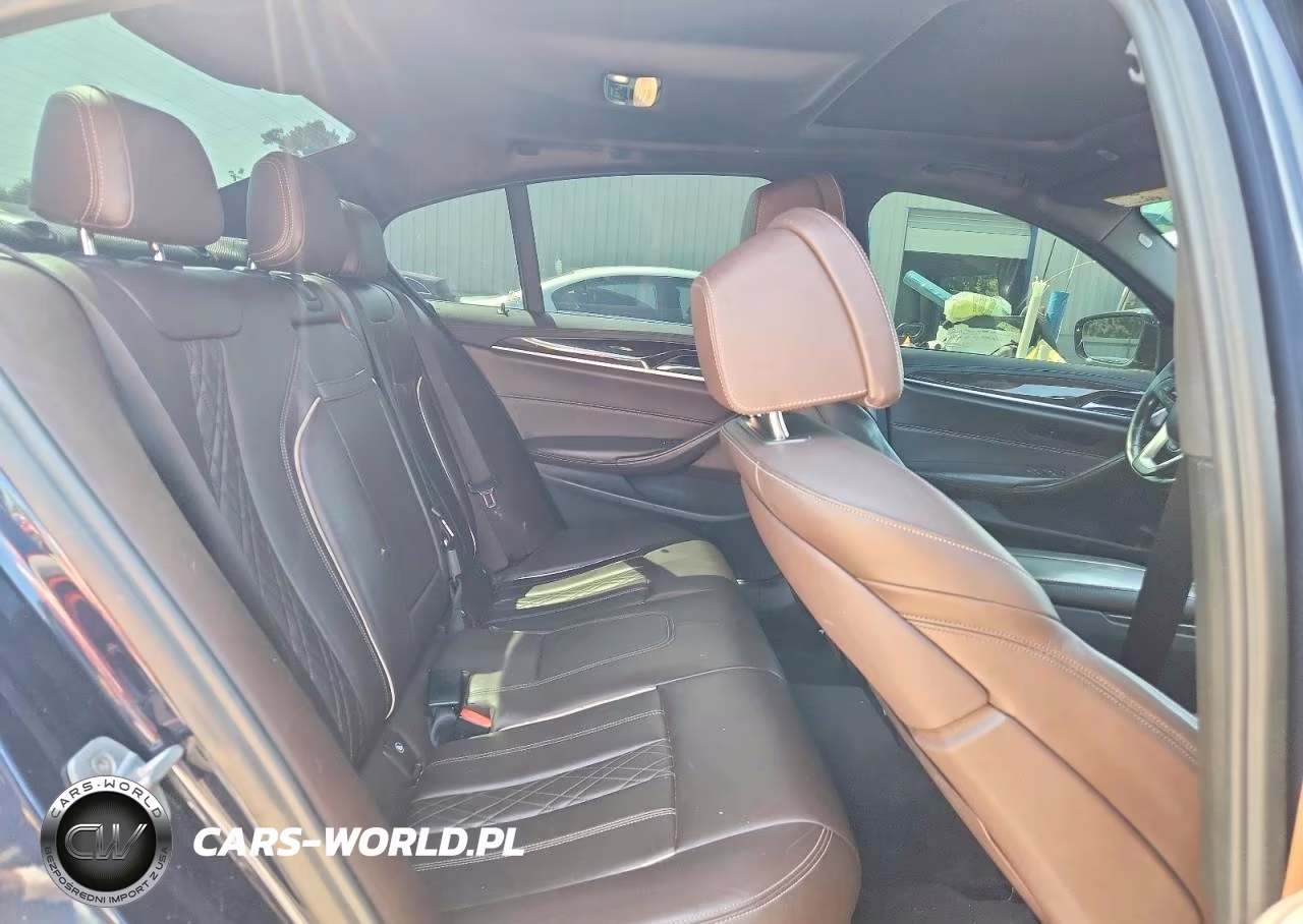 2018 BMW 530 Xi VIN:WBAJA7C55JWA72571 - 10