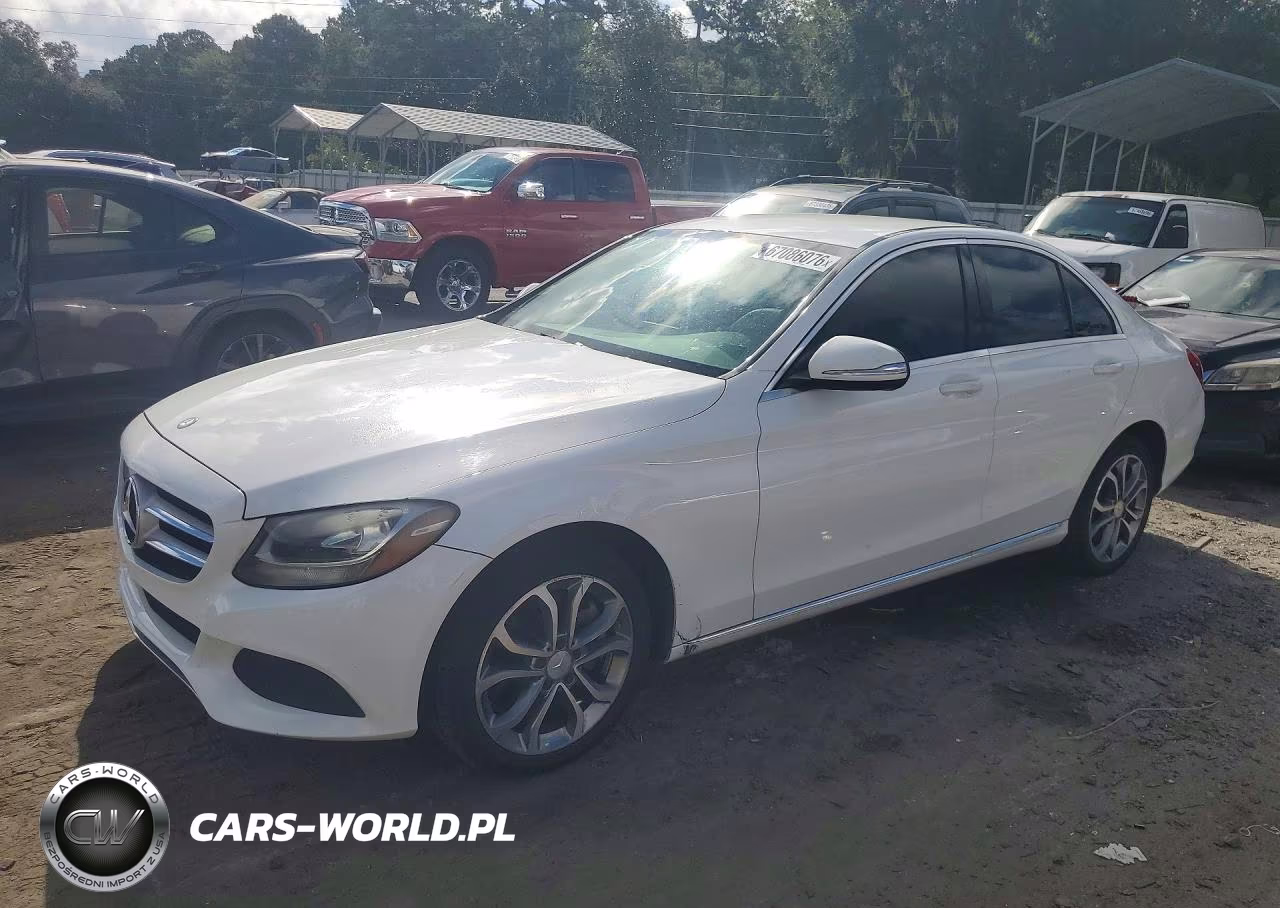2015 Mercedes-Benz C 300 4Matic