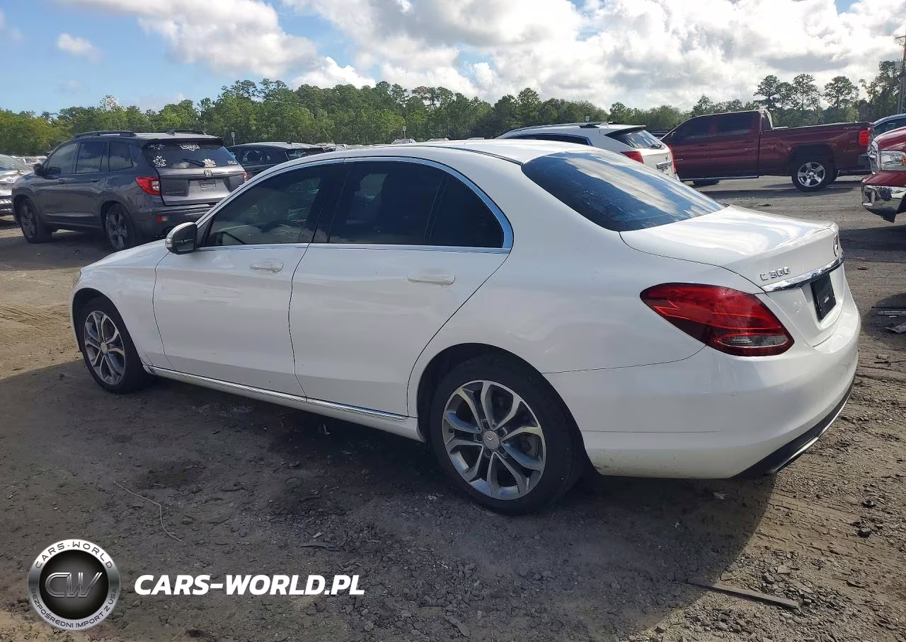 2015 Mercedes-Benz C 300 4Matic VIN:55SWF4KB2FU077153 - 2