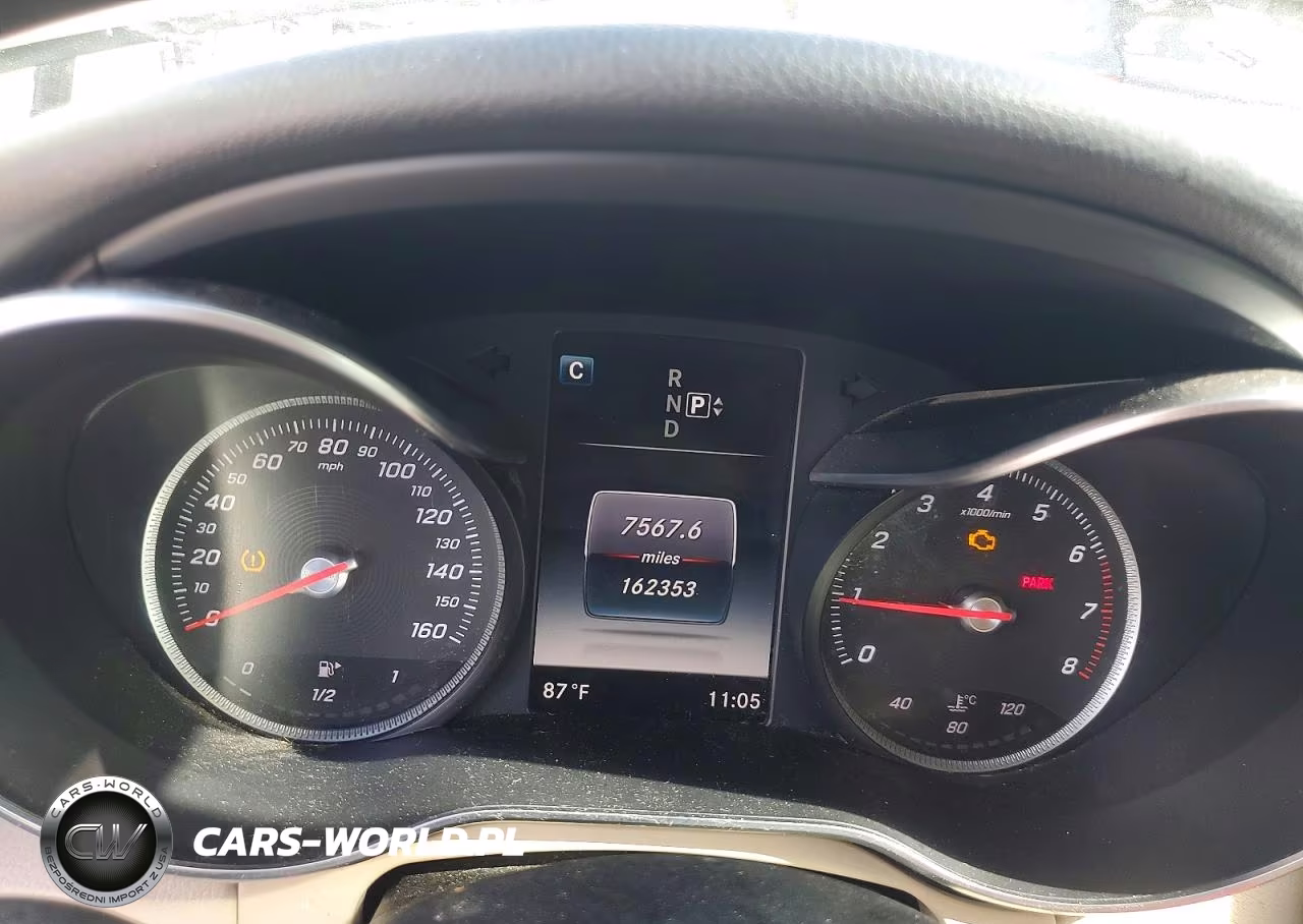 2015 Mercedes-Benz C 300 4Matic VIN:55SWF4KB2FU077153 - 9