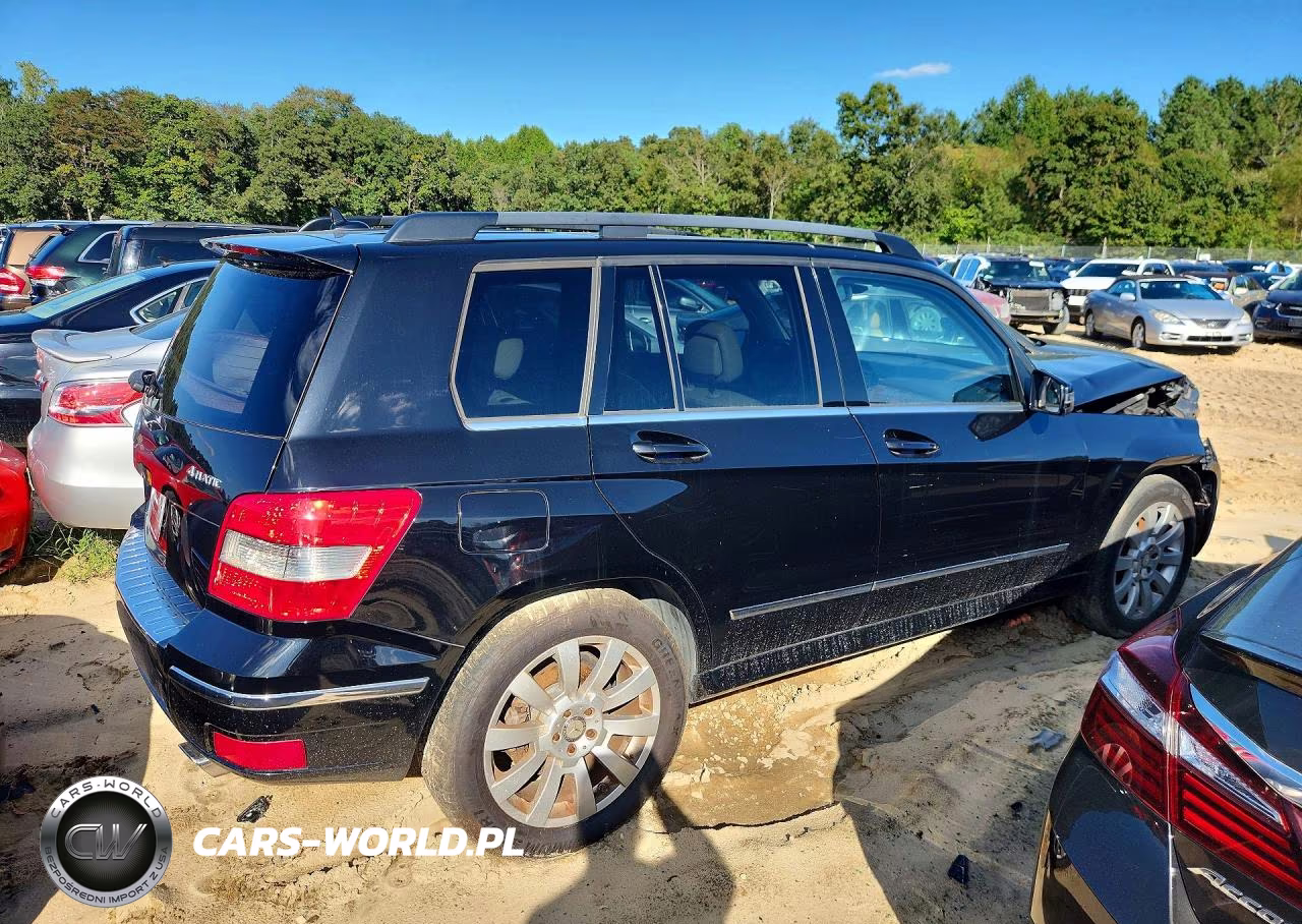 2011 Mercedes-Benz Glk 350 4Matic VIN:WDCGG8HB5BF640133 - 3