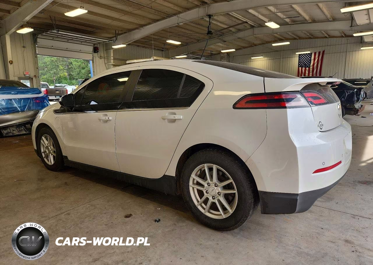 2015 Chevrolet Volt VIN:1G1RD6E45FU142686 - 2