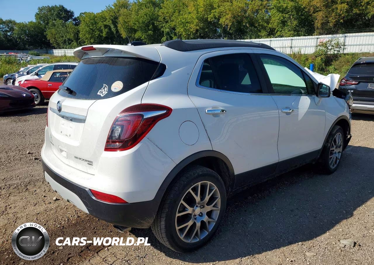 2018 Buick Encore Sport Touring VIN:KL4CJ2SB3JB551933 - 3