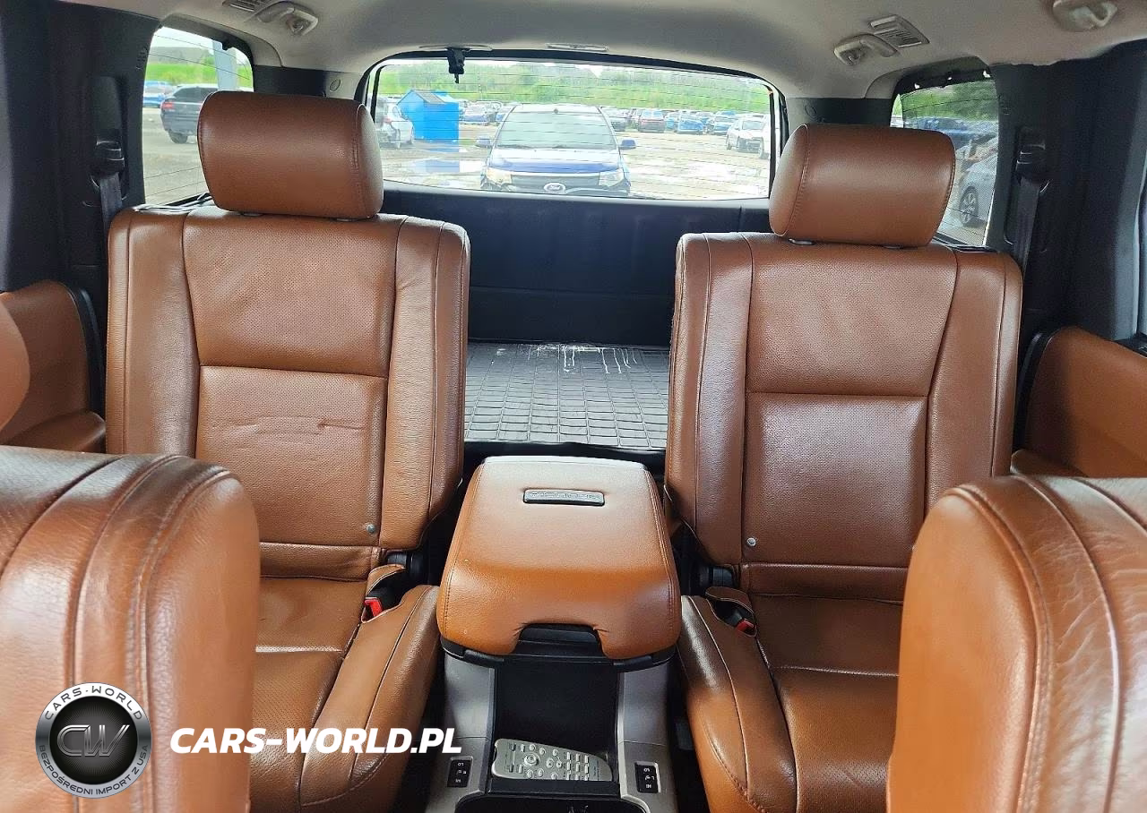 2010 Toyota Sequoia Platinum VIN:5TDYY5G12AS023222 - 10