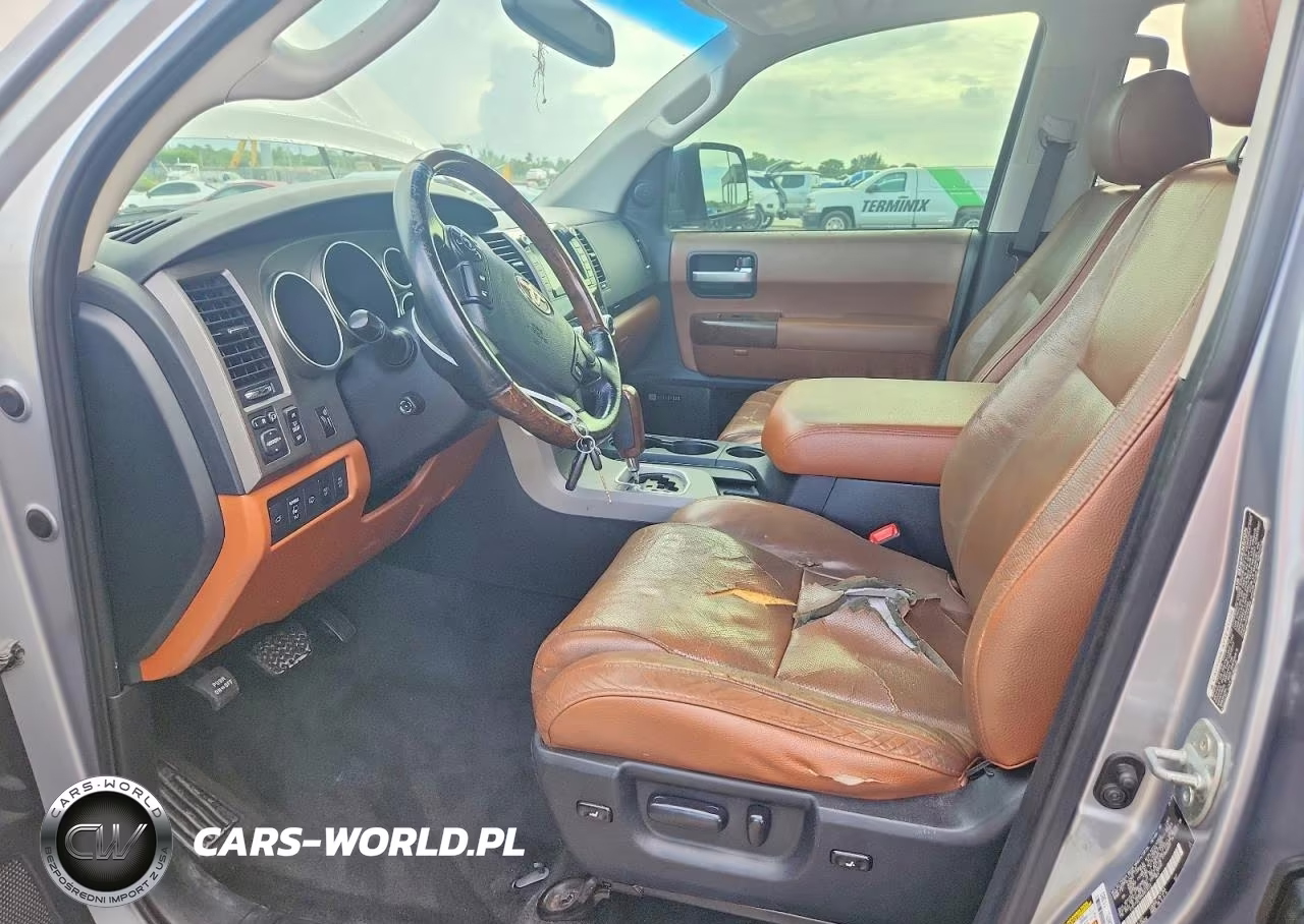 2010 Toyota Sequoia Platinum VIN:5TDYY5G12AS023222 - 7