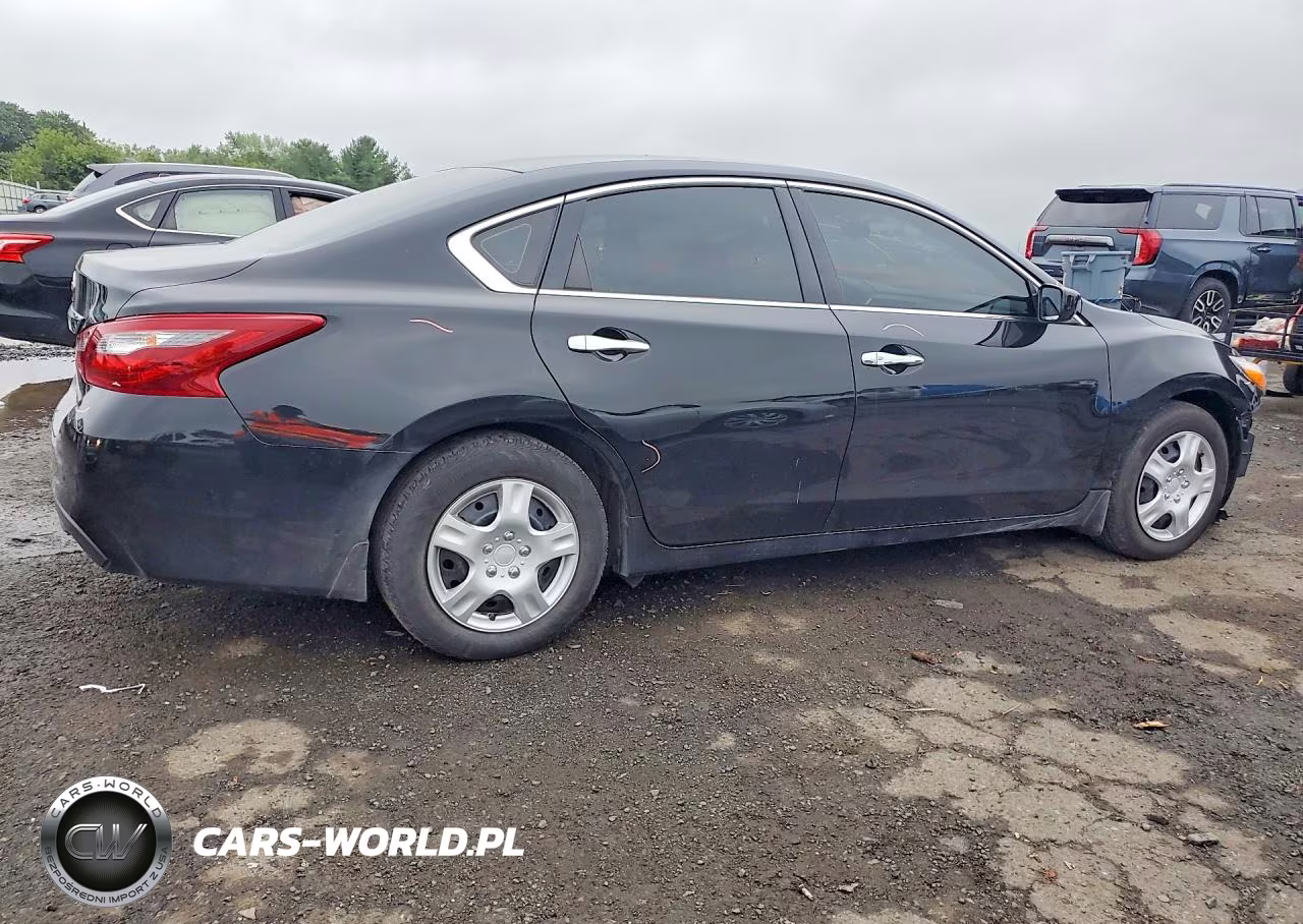 2018 Nissan Altima 2.5 S VIN:1N4AL3AP0JC262003 - 3