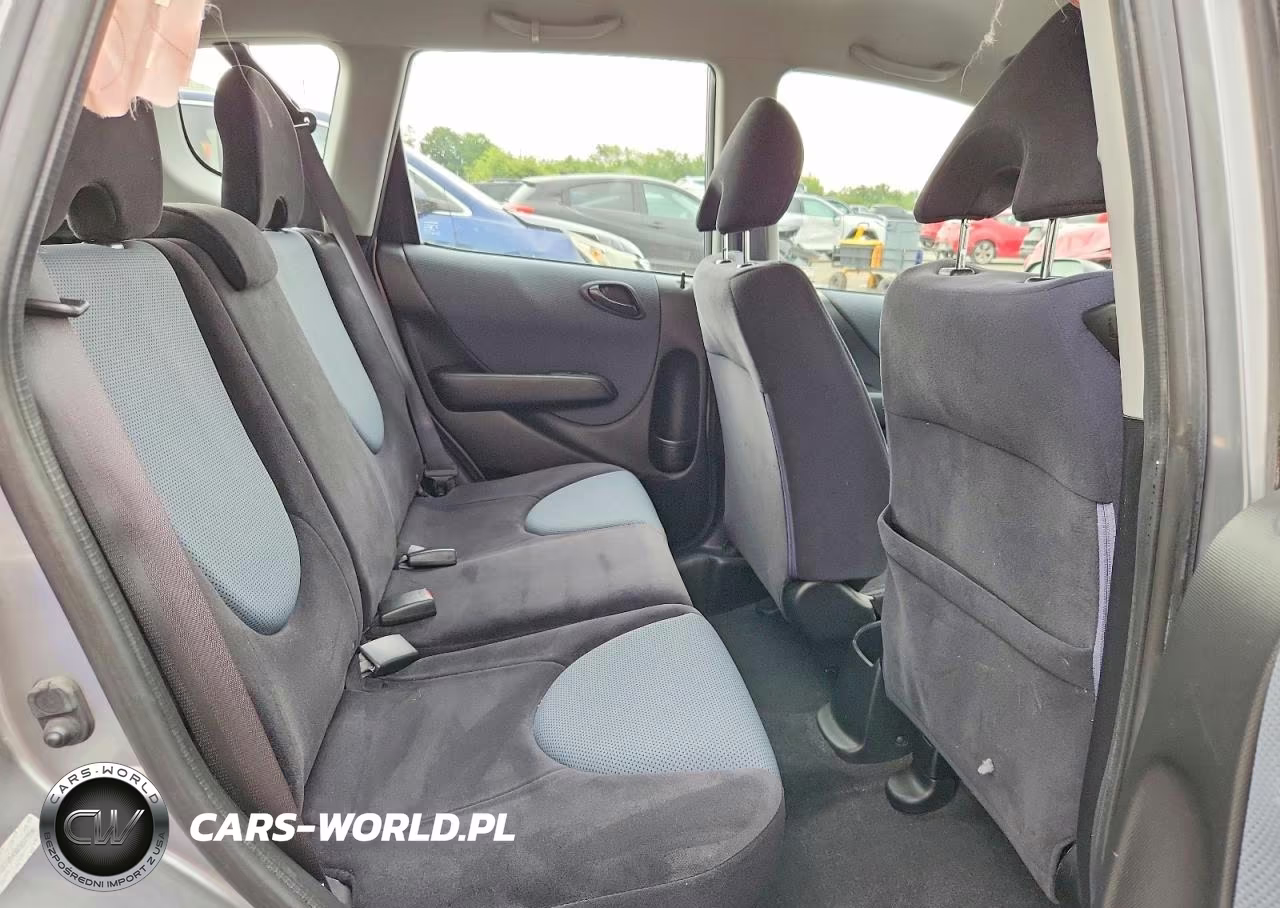 2008 Honda Fit VIN:JHMGD38498S037896 - 10