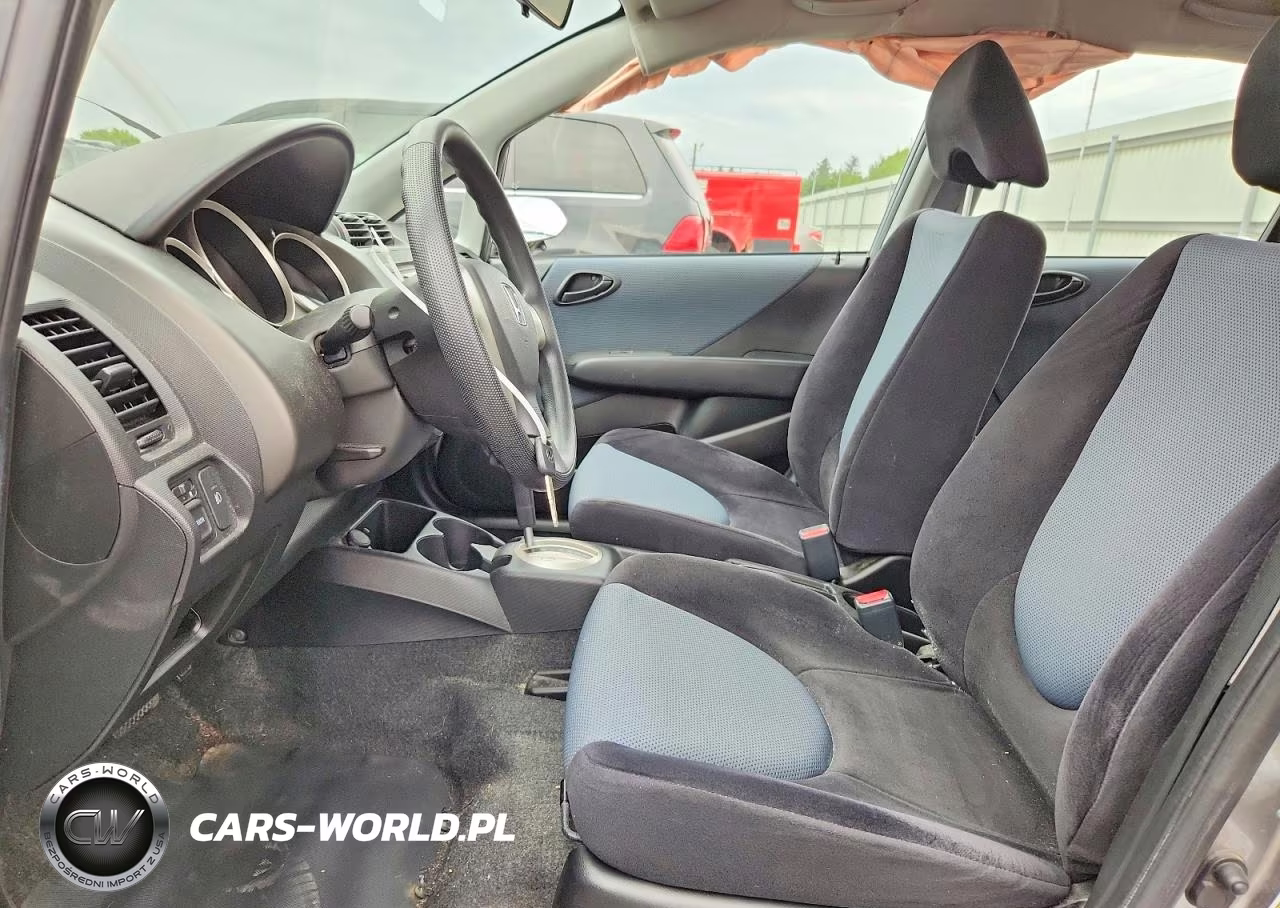 2008 Honda Fit VIN:JHMGD38498S037896 - 7