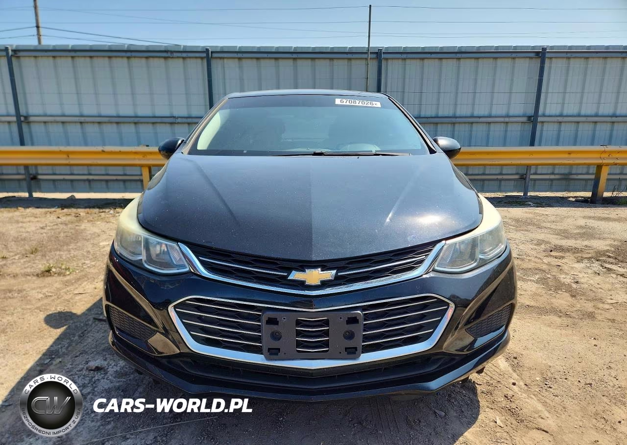 2017 Chevrolet Cruze Ls VIN:1G1BC5SM2H7202654 - 5