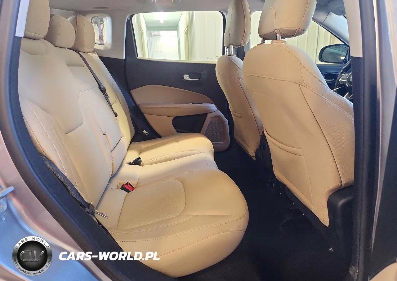 2018 Jeep Compass Sport VIN:3C4NJDAB9JT408804 - 11