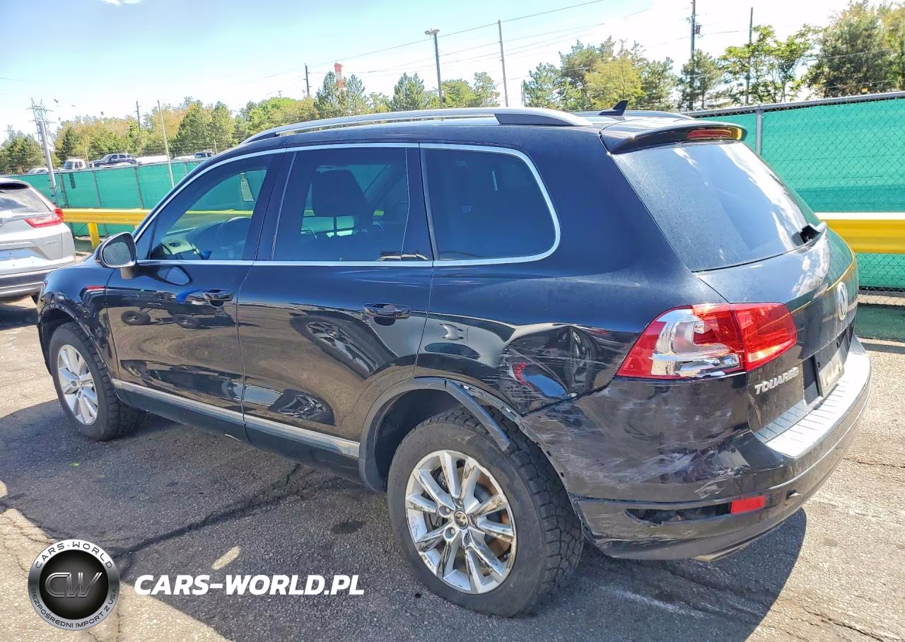 2013 Volkswagen Touareg V6 VIN:WVGEF9BP2DD013345 - 2