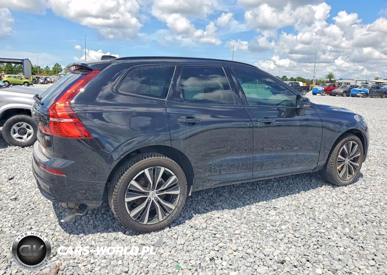 2023 Volvo Xc60 Plus VIN:YV4L12RL2P1370239 - 3