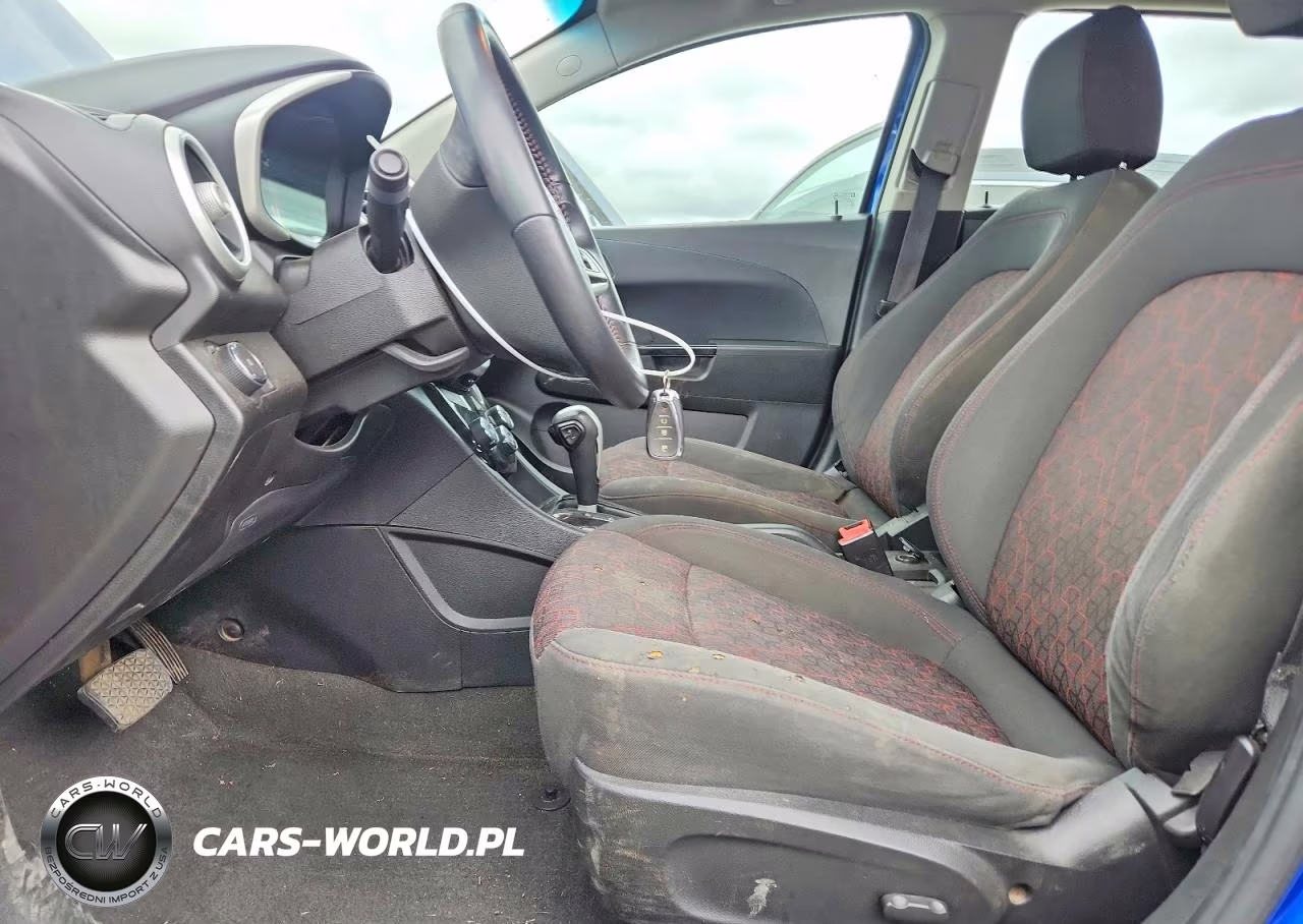 2018 Chevrolet Sonic Lt VIN:1G1JD6SB2J4124753 - 7