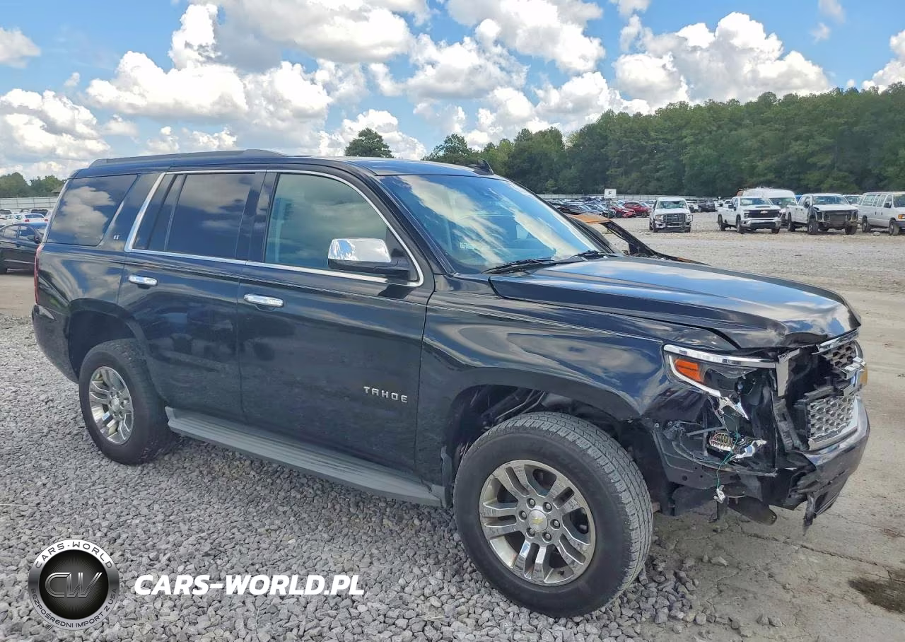 2015 Chevrolet Tahoe C1500 Lt VIN:1GNSCBKC1FR553884 - 4