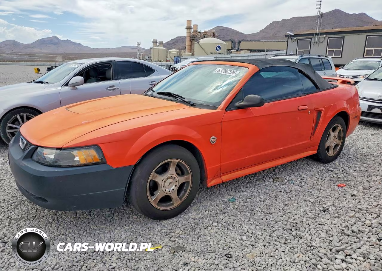2004 Ford Mustang