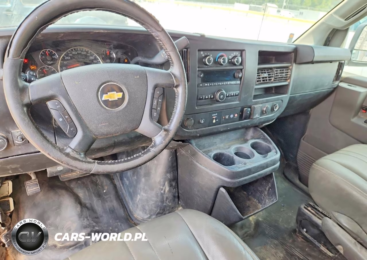 2021 Chevrolet Express G3500 VIN:1GB0GSF71M1144866 - 8