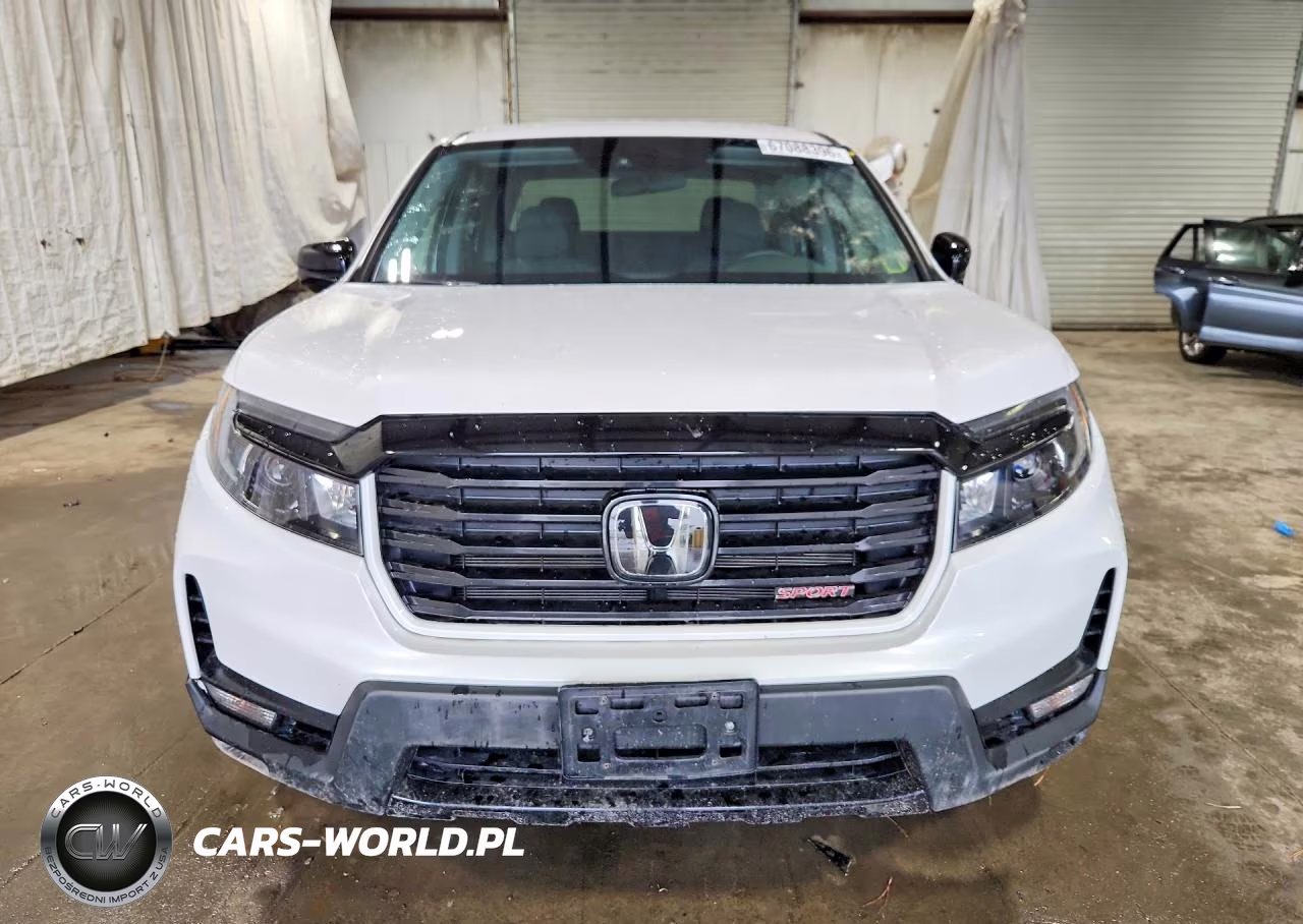 2023 Honda Ridgeline Sport VIN:5FPYK3F1XPB044198 - 5