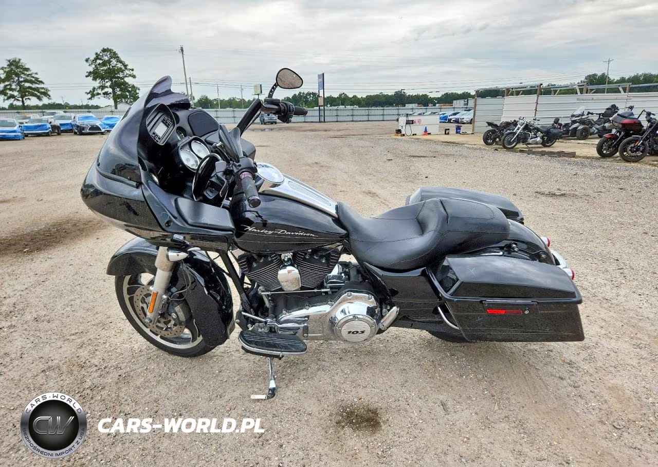 2013 Harley-Davidson Fltrx Road Glide Custom VIN:1HD1KHM19DB695619 - 3