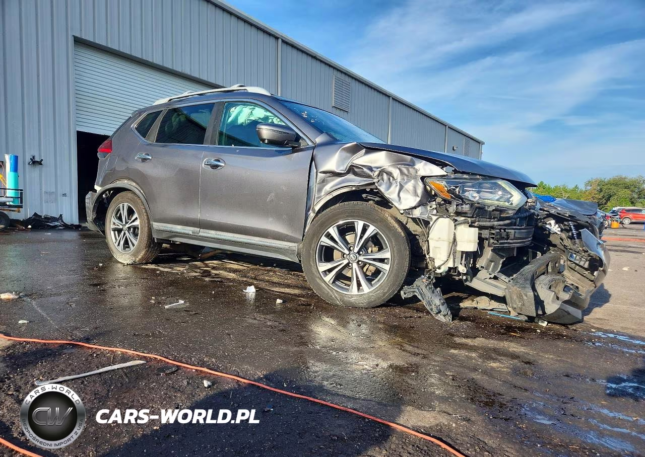 2017 Nissan Rogue Sl VIN:5N1AT2MTXHC873417 - 4