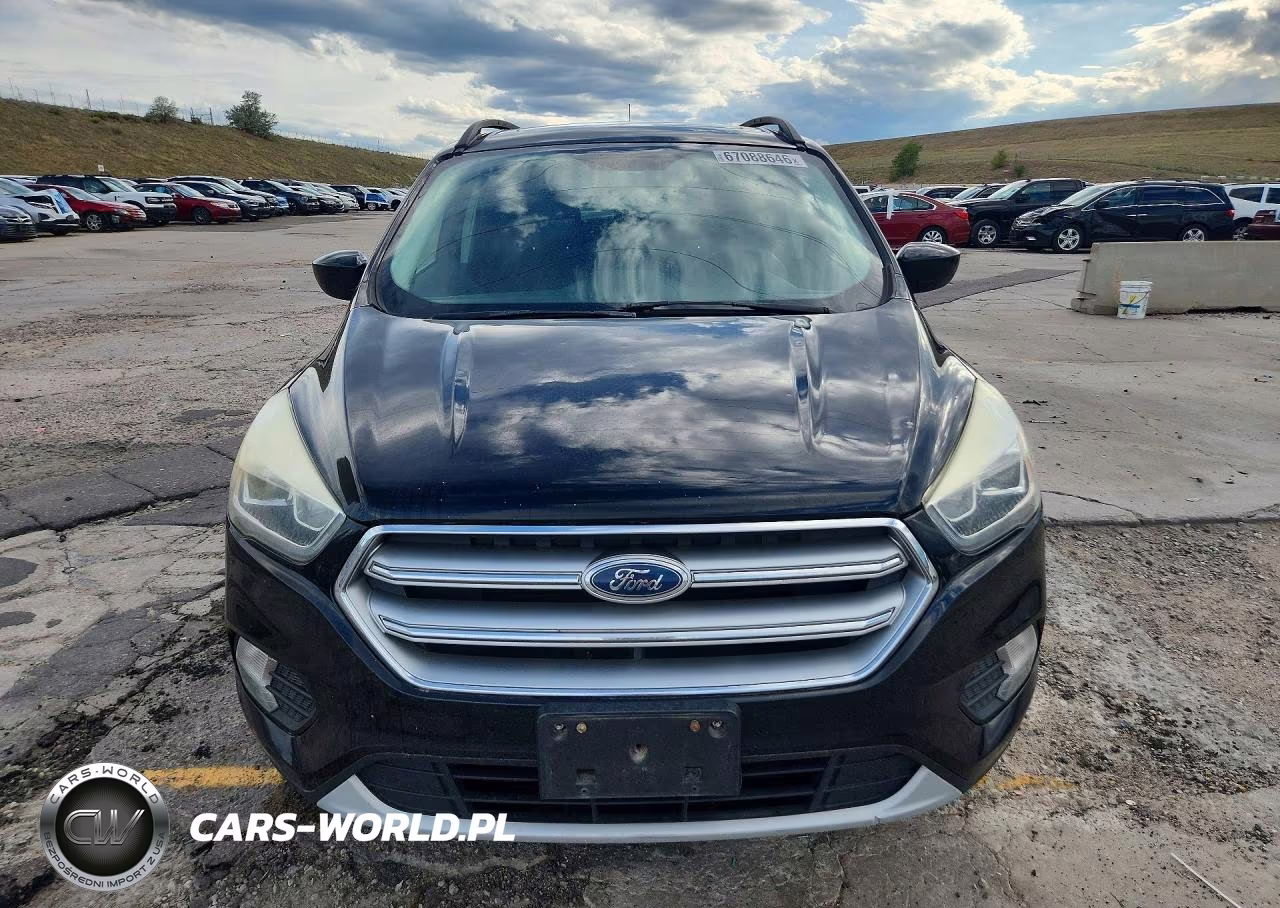 2017 Ford Escape Se VIN:1FMCU9G99HUD80661 - 5
