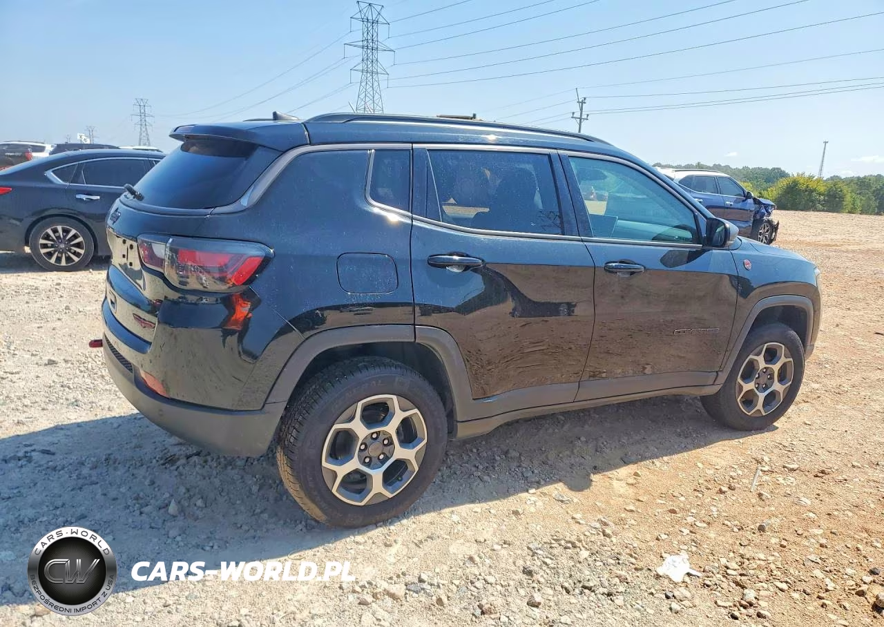 2022 Jeep Compass Trailhawk VIN:3C4NJDDB4NT143758 - 3