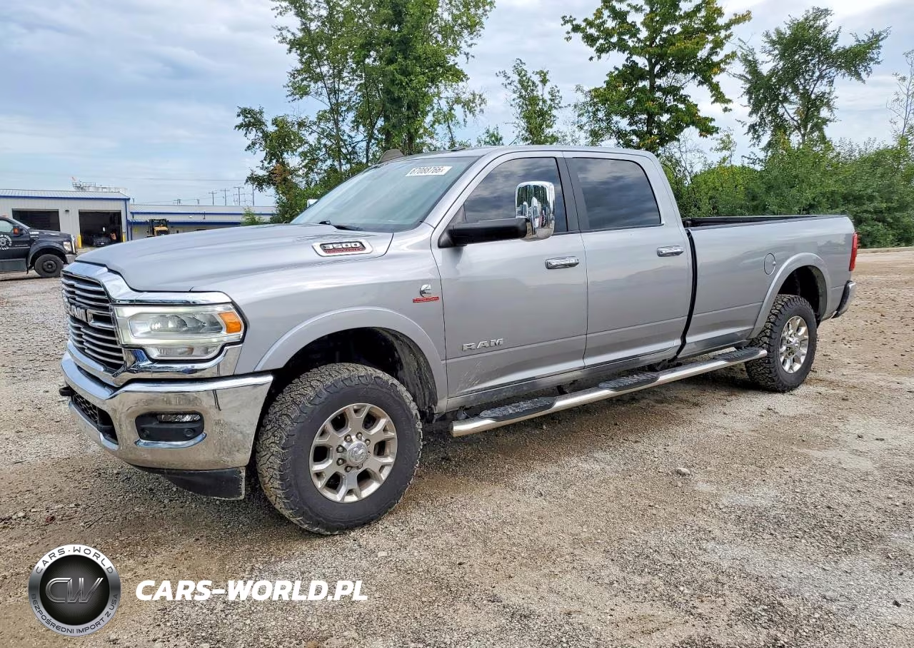2022 Ram 3500 Laramie VIN:3C63R3JL1NG388931 - 1