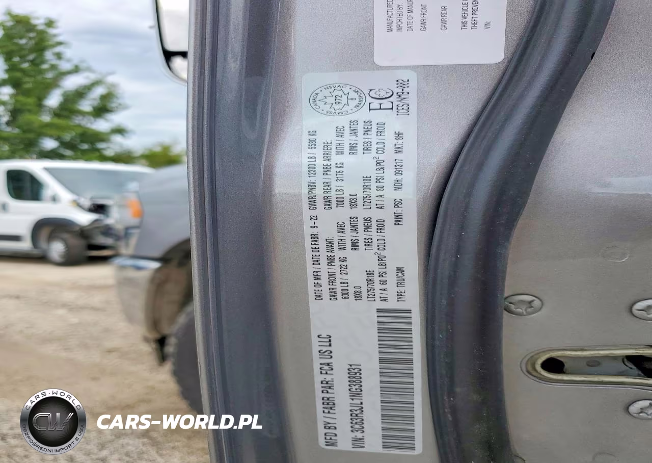 2022 Ram 3500 Laramie VIN:3C63R3JL1NG388931 - 12