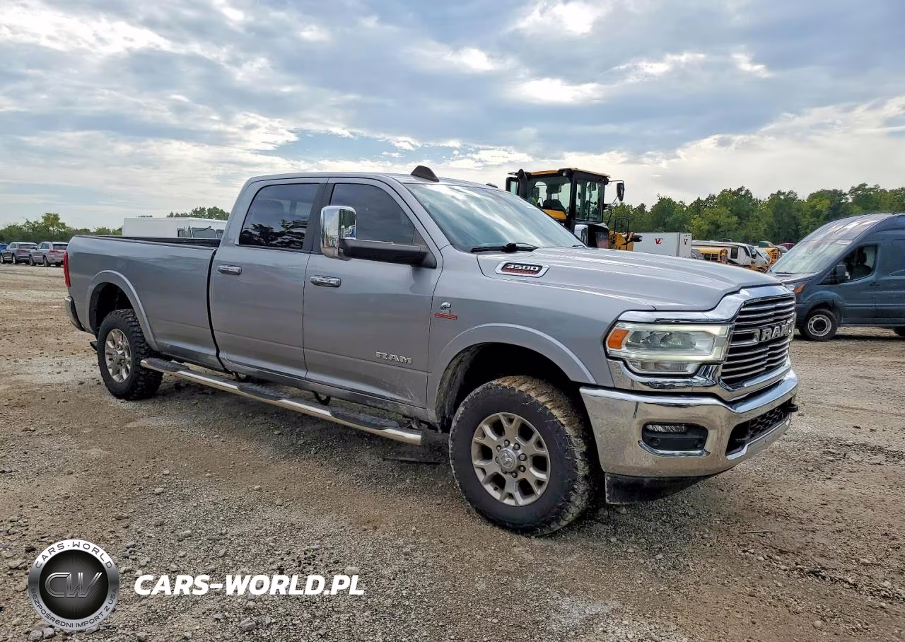 2022 Ram 3500 Laramie VIN:3C63R3JL1NG388931 - 4