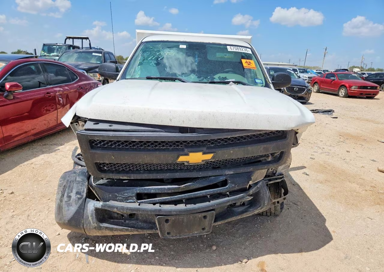 2013 Chevrolet Silverado C1500 VIN:1GCNCPEX9DZ110719 - 5