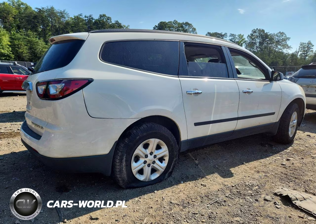 2014 Chevrolet Traverse Ls VIN:1GNKRFED0EJ182711 - 3