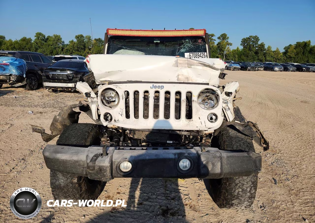 2016 Jeep Wrangler Sport VIN:1C4AJWAG4GL259115 - 5