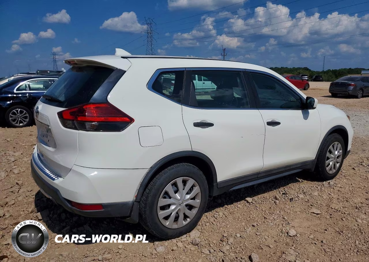 2017 Nissan Rogue S VIN:5N1AT2MT7HC794237 - 3