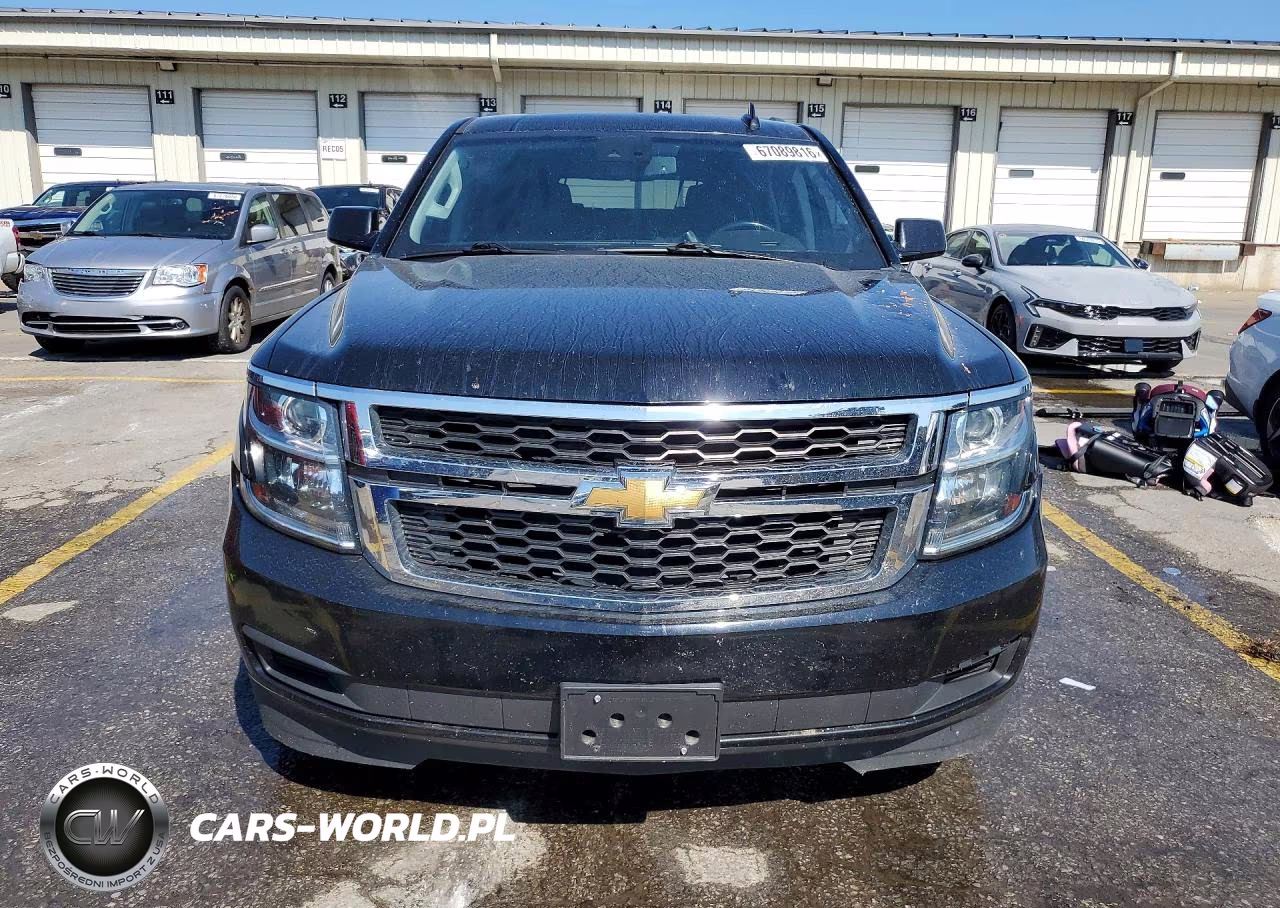 2019 Chevrolet Suburban K1500 Lt VIN:1GNSKHKC5KR169977 - 5