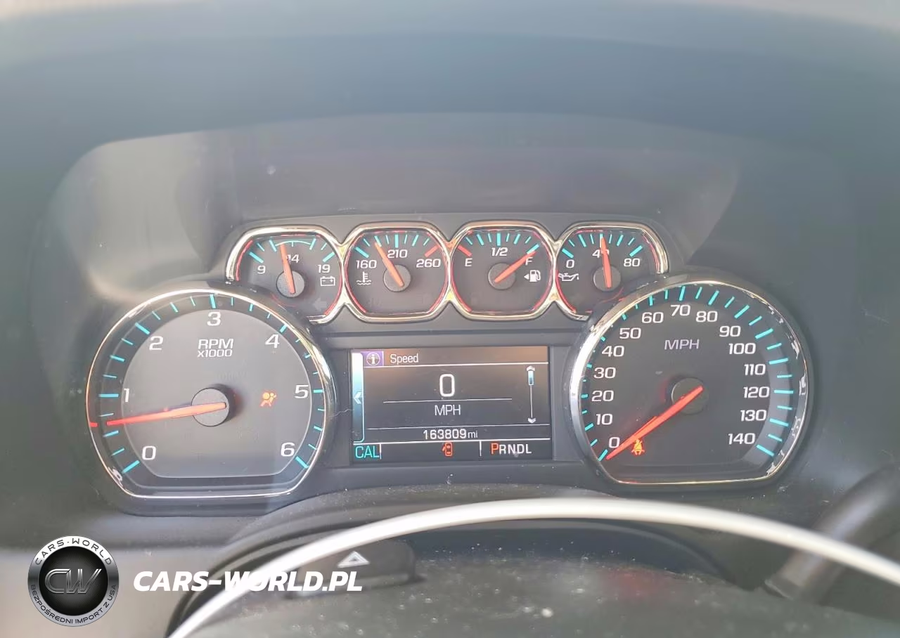 2019 Chevrolet Suburban K1500 Lt VIN:1GNSKHKC5KR169977 - 9