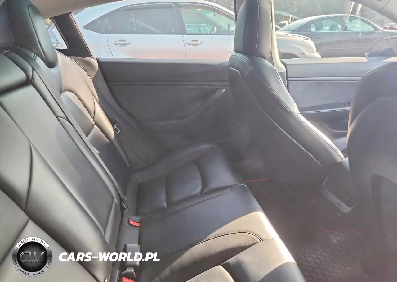 2018 Tesla Model 3 VIN:5YJ3E1EA6JF153894 - 10