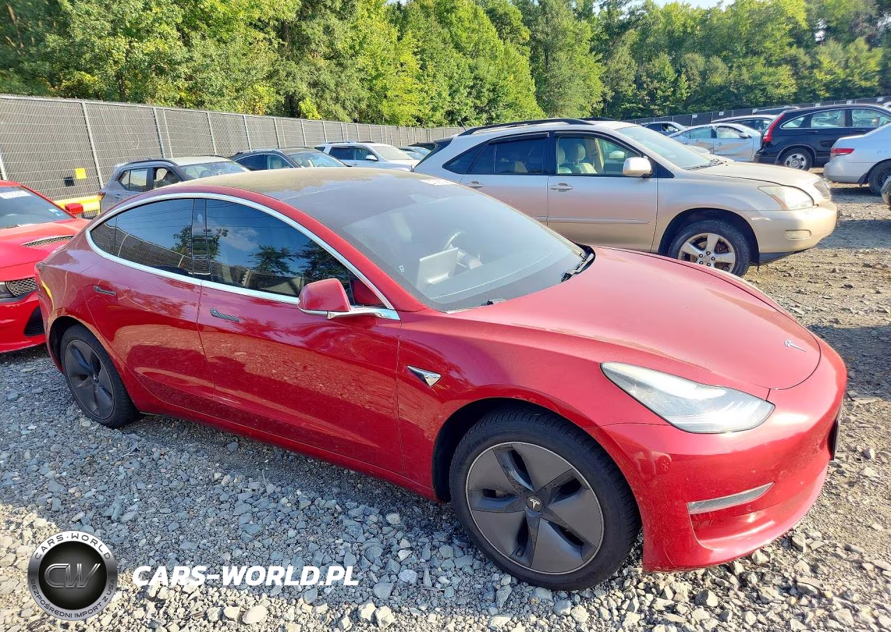 2018 Tesla Model 3 VIN:5YJ3E1EA6JF153894 - 4