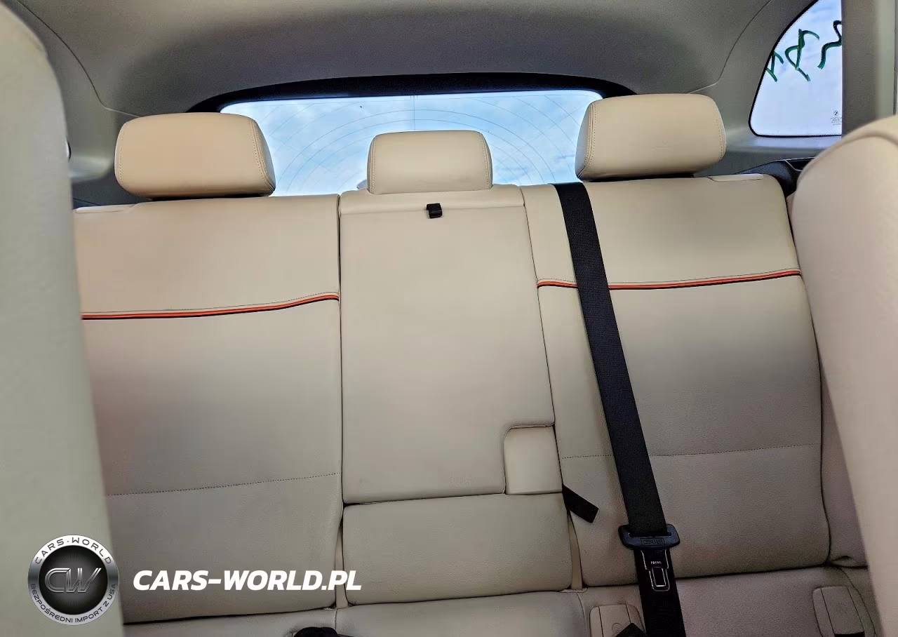 2013 BMW X1 Sdrive28I VIN:WBAVM1C55DVW41237 - 10