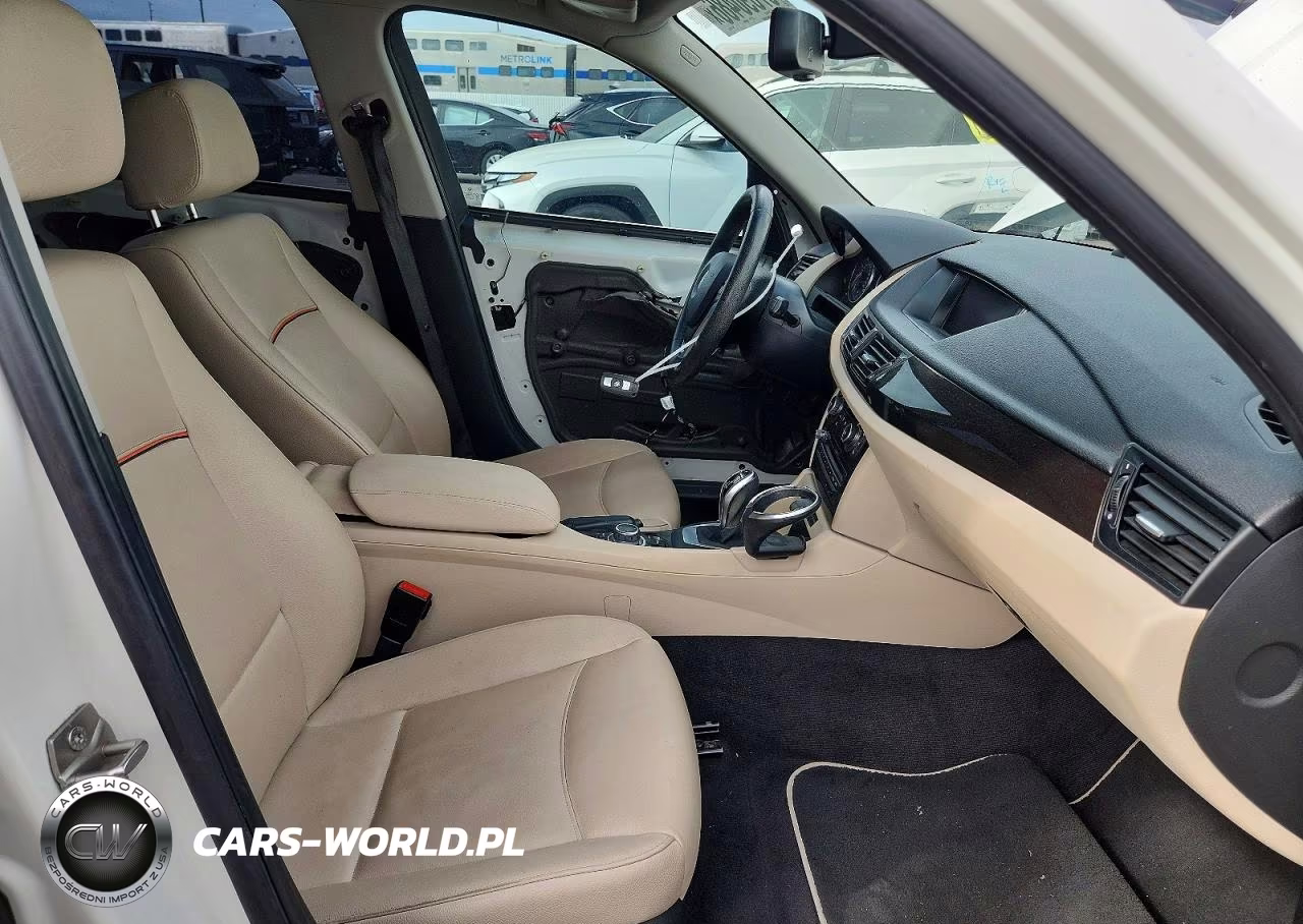 2013 BMW X1 Sdrive28I VIN:WBAVM1C55DVW41237 - 7