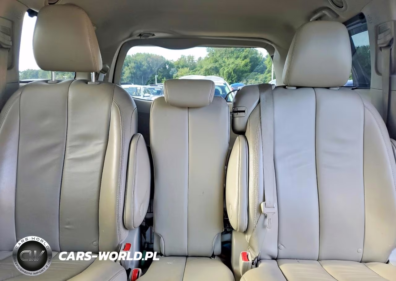 2013 Toyota Sienna Xle 8-Passenger VIN:5TDYK3DC9DS386259 - 10