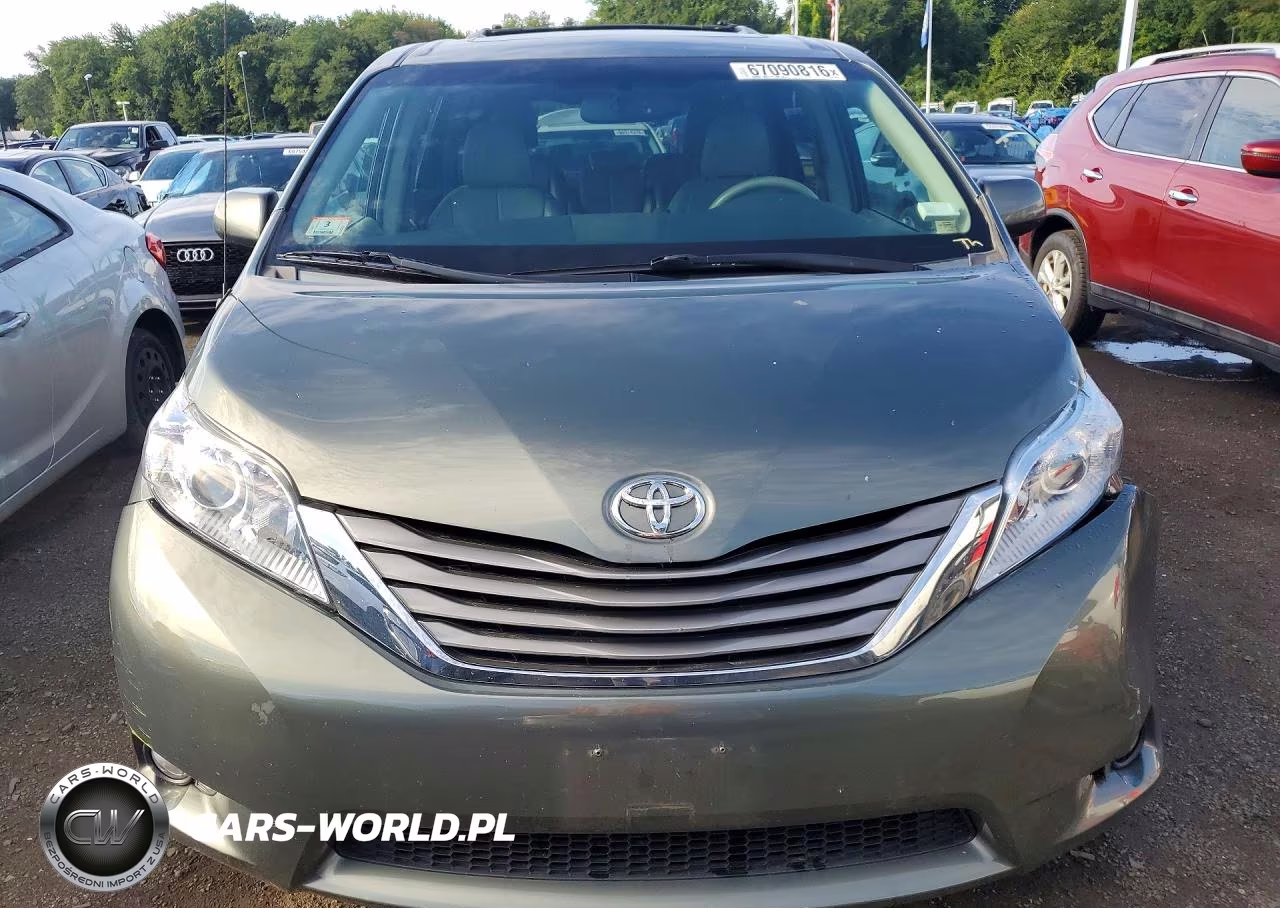 2013 Toyota Sienna Xle 8-Passenger VIN:5TDYK3DC9DS386259 - 5
