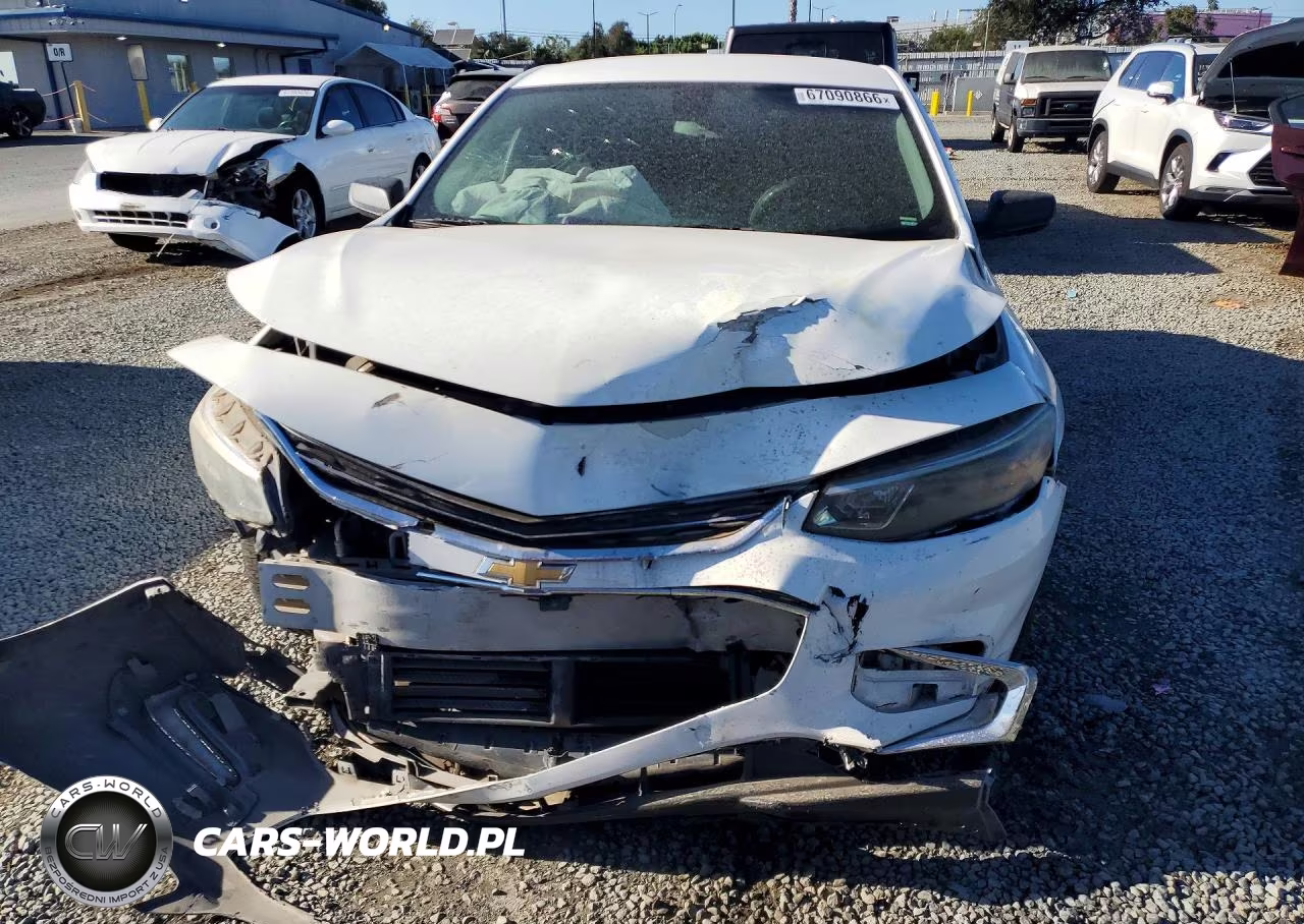 2016 Chevrolet Malibu Ls VIN:1G1ZB5ST2GF294538 - 5