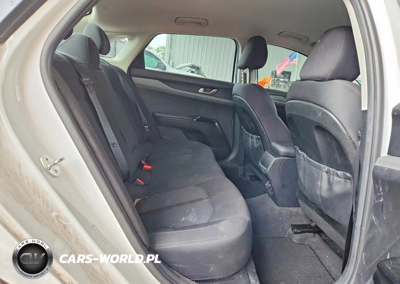 2023 Kia K5 Lxs VIN:5XXG14J21PG205466 - 10